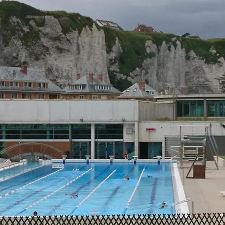 Les Vitraux De Saint Remi Dieppe